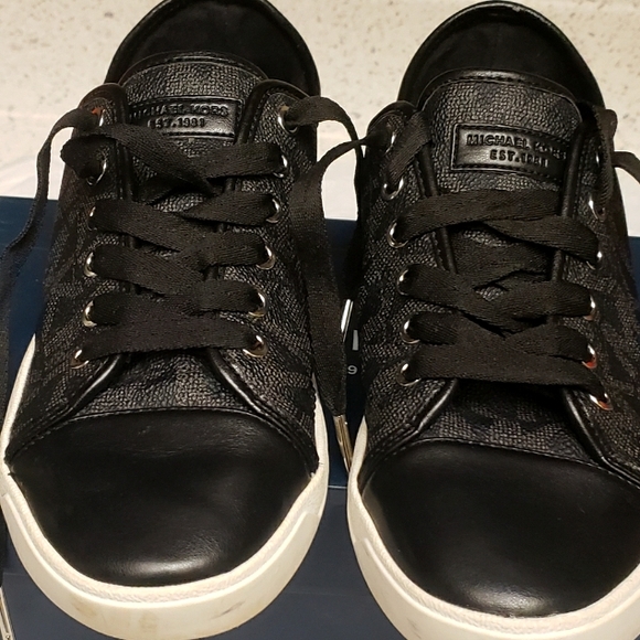 Michael Kors Black & White Logo Lace Up Sneakers - Picture 1 of 11